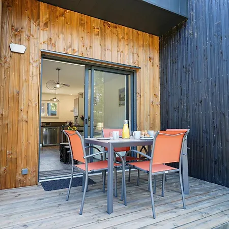 1 - Golf Et Piscine - 2 Personnes Vakantiehuis *